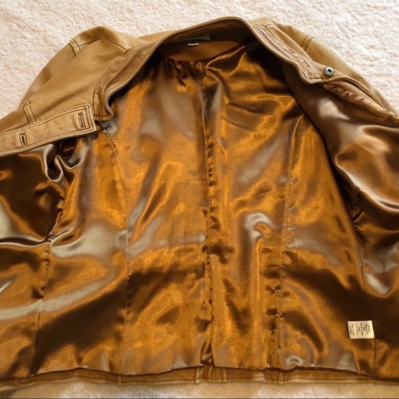 Leather jacket - Picture 9 of 15